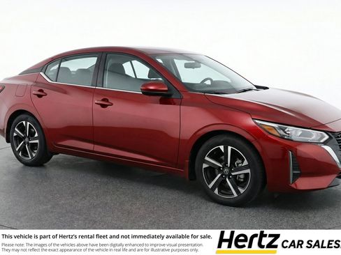 Used 2025 Nissan Sentra SV image 1