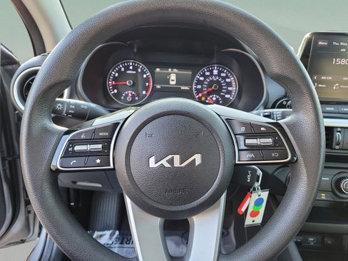 Certified 2024 Kia Forte LXS FWD image 16