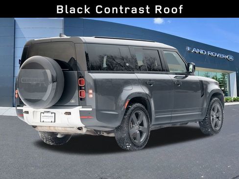 Certified 2023 Land Rover Defender 130 SE image 4