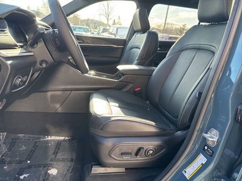 New 2026 Jeep Grand Cherokee L Limited image 9