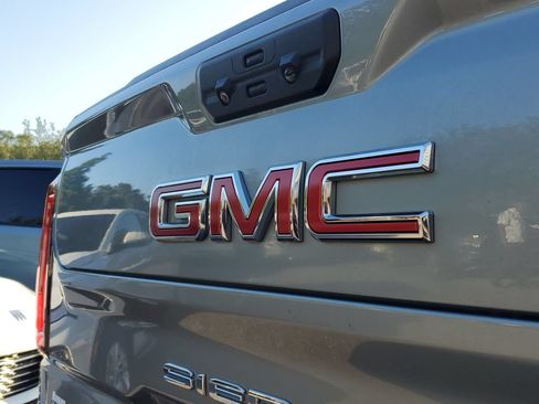 Used 2023 GMC Sierra 1500 SLT w/ SLT Premium Plus Package RWD image 6
