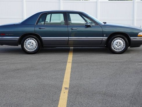 Used 1993 Buick Park Avenue Ultra FWD image 31