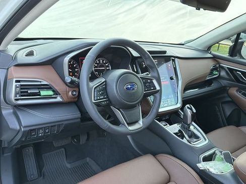 Certified 2025 Subaru Outback Touring XT AWD/4WD image 10
