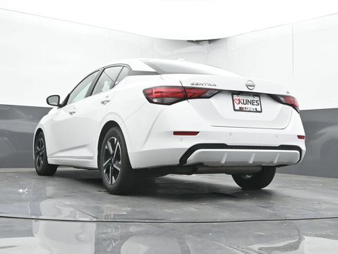 Used 2024 Nissan Sentra SV FWD image 48