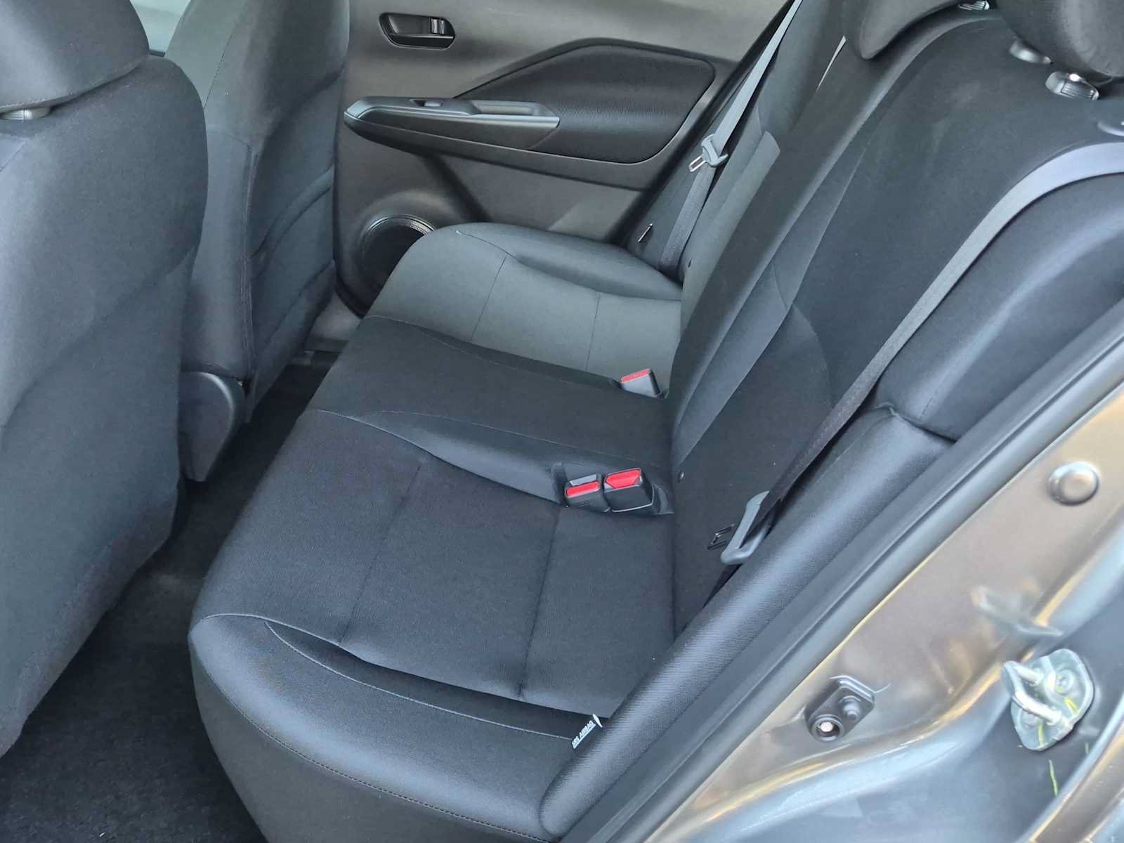 Used 2025 Nissan Kicks Play S FWD image 18