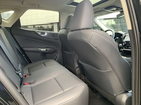 Used 2025 Lexus NX 250 FWD w/ Accessory Package (2T) image 33