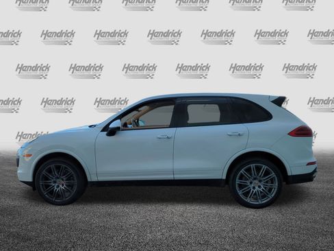 Used 2017 Porsche Cayenne Platinum Edition image 7