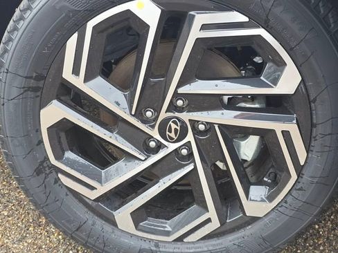 New 2026 Hyundai Tucson Limited image 11