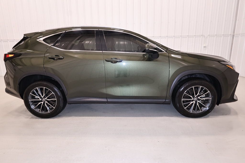 Used 2025 Lexus NX 350 AWD image 2