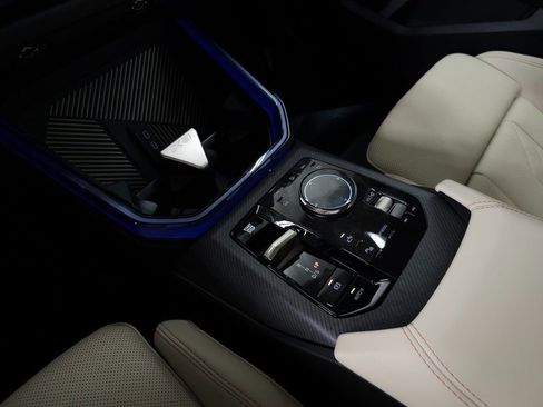 New 2025 BMW X3 xDrive30i w/ Convenience Package image 24