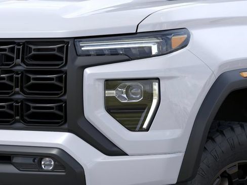 New 2026 GMC Canyon Elevation w/ Convenience Package RWD image 12