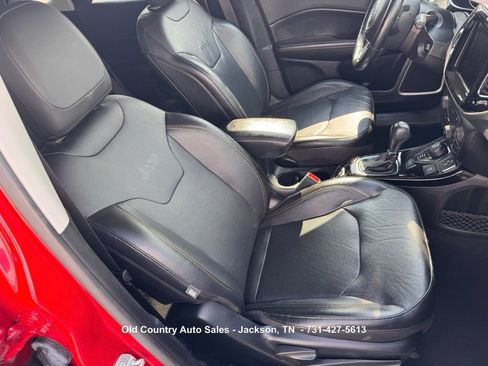 Used 2020 Jeep Compass Limited AWD/4WD image 18
