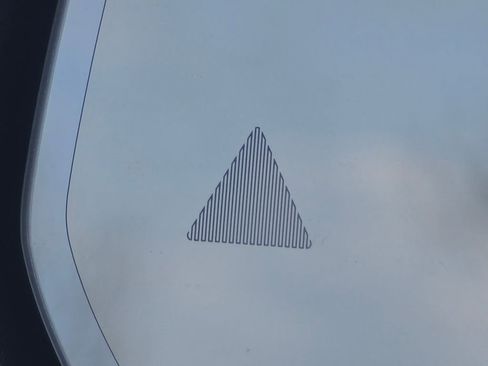 Used 2026 Mercedes-Benz GLE 350 4MATIC image 9