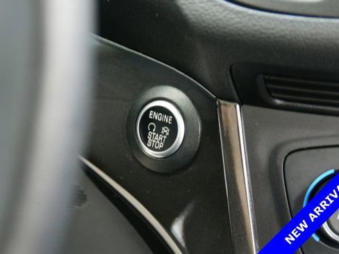 Used 2017 Ford Escape Titanium image 20