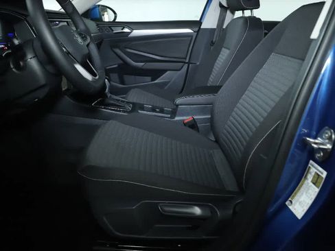 Used 2023 Volkswagen Jetta S image 18