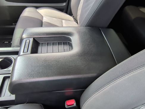 Used 2021 Toyota Tundra SR5 RWD image 28