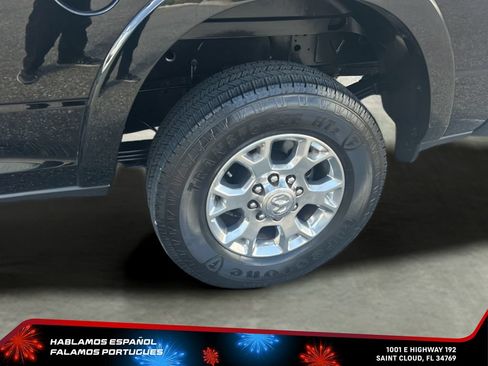 Used 2022 RAM 3500 Laramie RWD image 38