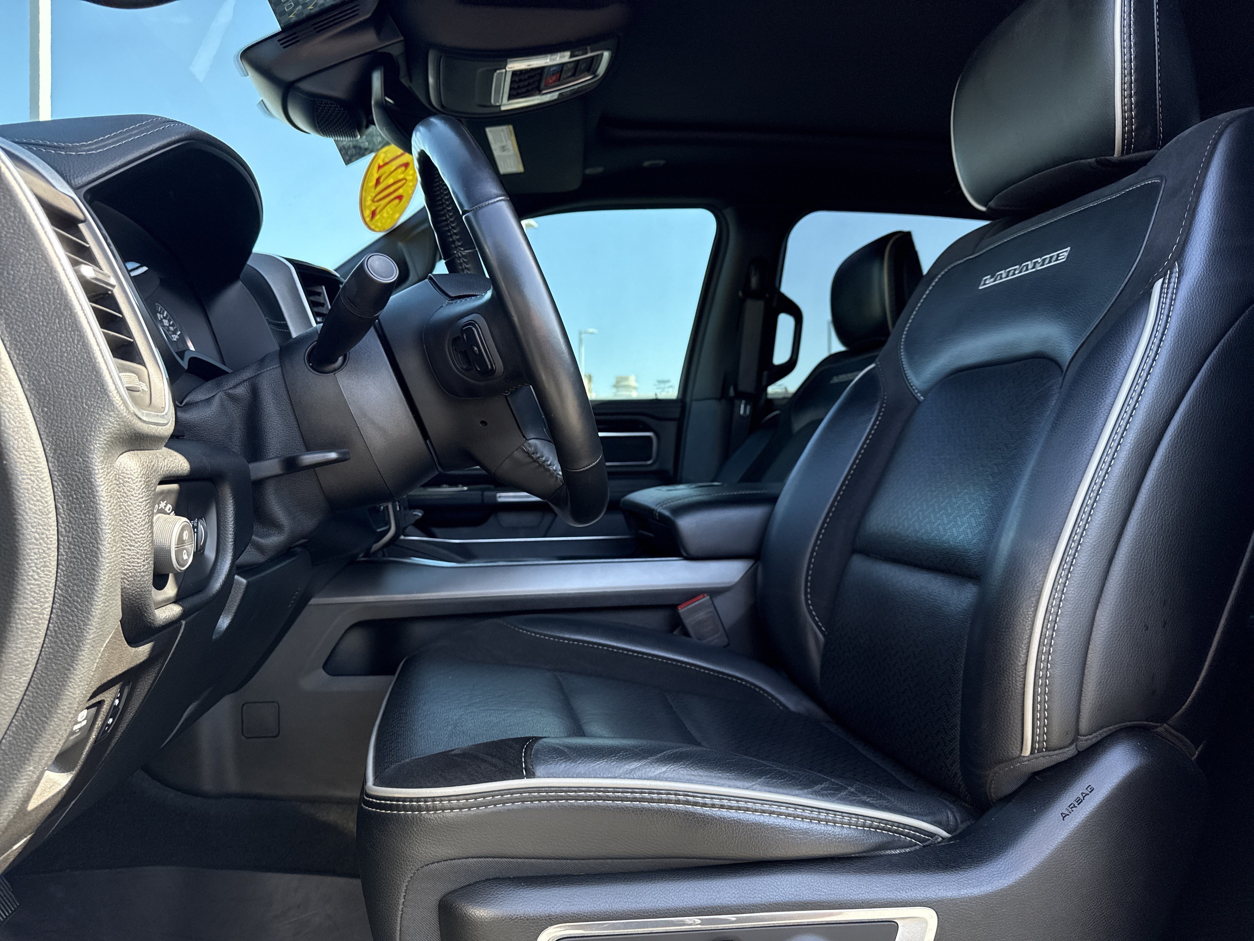 Used 2021 RAM 1500 Laramie AWD/4WD image 16