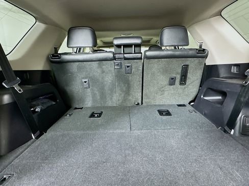 Used 2024 Toyota 4Runner Limited image 31