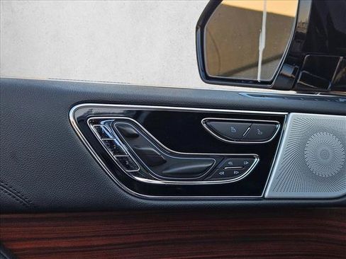 Used 2023 Lincoln Navigator L Reserve AWD/4WD image 20