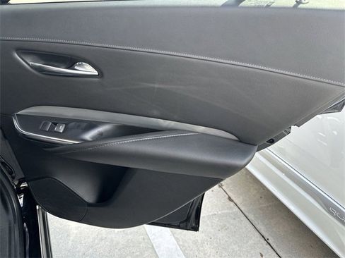 Used 2019 Cadillac XT4 Premium Luxury image 34