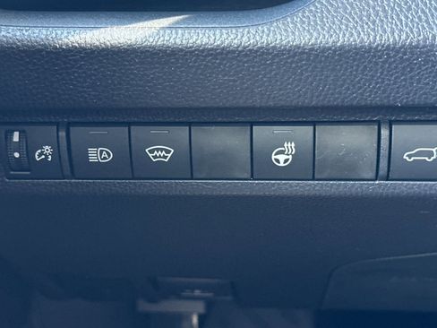 New 2025 Toyota RAV4 XLE image 30