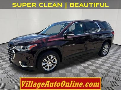 Used 2021 Chevrolet Traverse LT