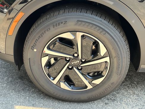 New 2025 Kia Sportage LX AWD/4WD image 26