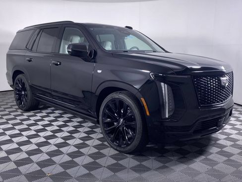 New 2026 Cadillac Escalade Platinum Sport w/ LPO, ONYX Package AWD/4WD image 21