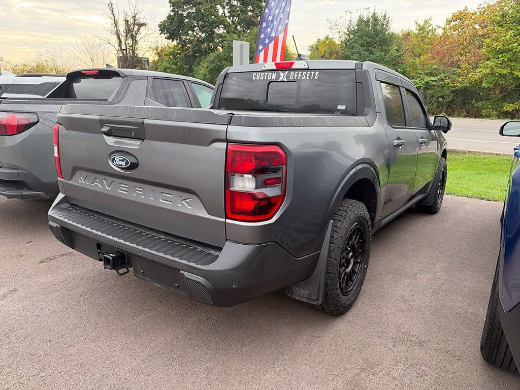 Used 2026 Ford Maverick Lariat AWD/4WD image 2