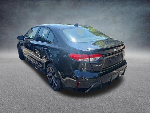 Used 2025 Toyota Corolla SE FWD image 5