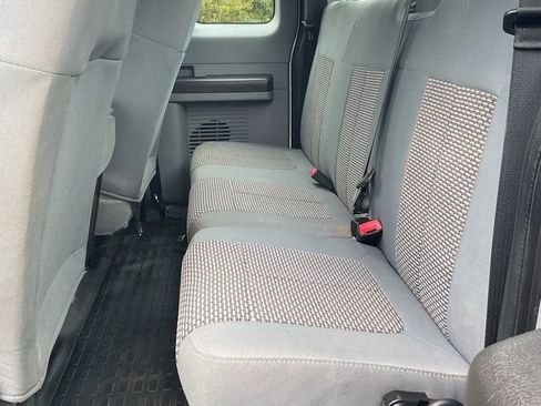 Used 2016 Ford F250 XL w/ Power Equipment Group image 36