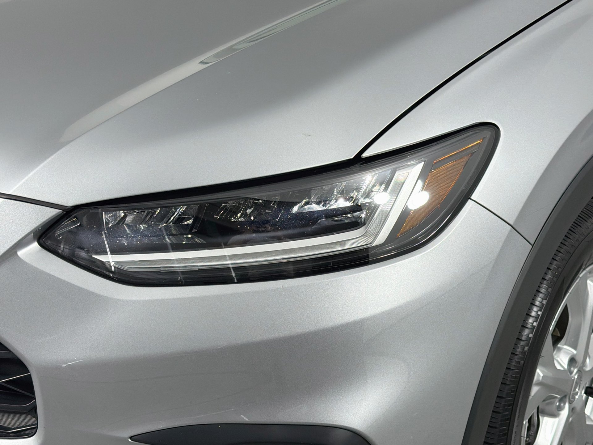 Used 2024 Honda HR-V LX image 9