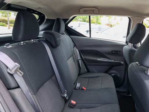 Used 2024 Nissan Kicks S FWD image 18