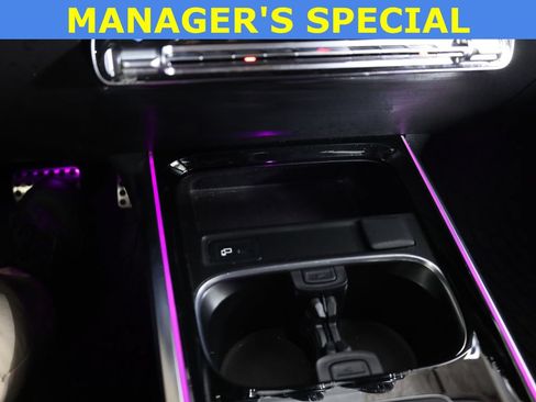 Used 2022 Mercedes-Benz GLB 250 4MATIC image 22
