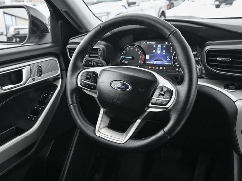 Certified 2023 Ford Explorer XLT w/ Equipment Group 202A image 32