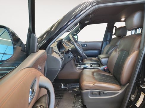 Used 2020 Nissan Armada Platinum w/ Platinum Reserve Package RWD image 22