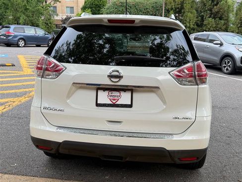 Used 2016 Nissan Rogue SL w/ SL Premium Package AWD/4WD image 9