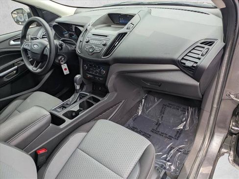 Used 2017 Ford Escape SE AWD/4WD image 19