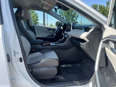 Used 2024 Toyota RAV4 Adventure AWD/4WD image 29