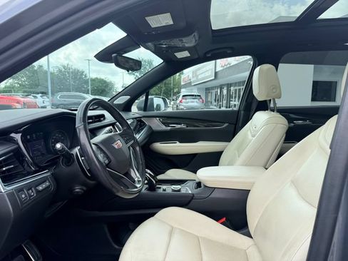 Used 2020 Cadillac XT6 Sport AWD/4WD image 11