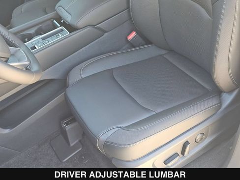 New 2026 Nissan Pathfinder SL FWD image 16