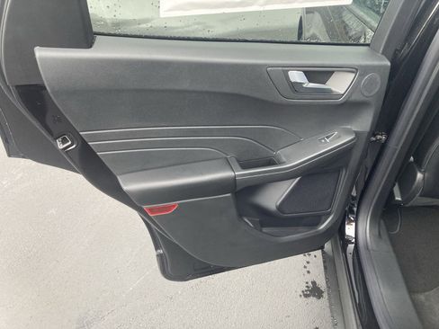 Used 2024 Ford Escape ST-Line Select w/ Tech Pack #2 image 37