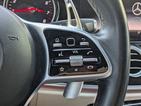 Used 2019 Mercedes-Benz E 300 image 5