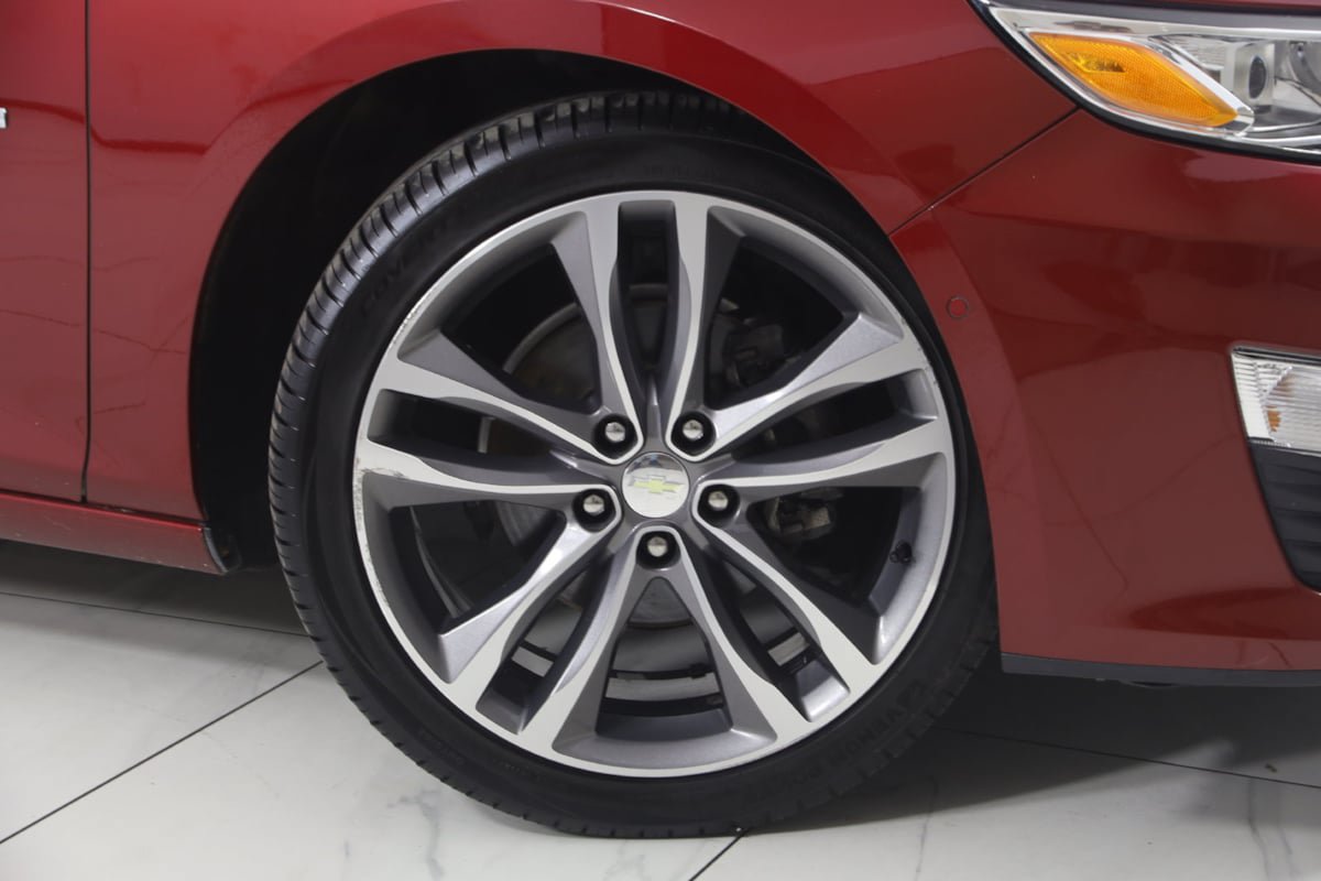 Used 2020 Chevrolet Malibu Premier FWD image 15