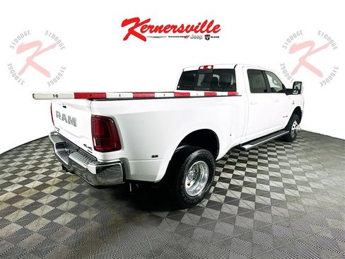 New 2025 RAM 3500 Laramie image 7