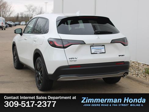 New 2026 Honda HR-V Sport image 7