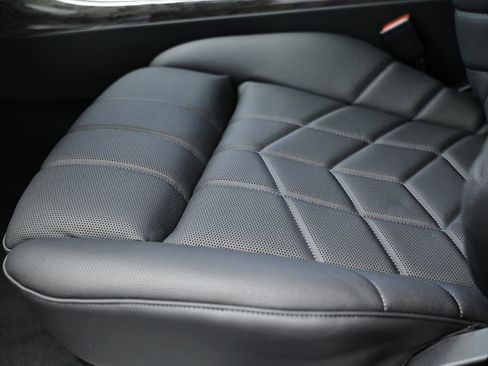 New 2026 BMW i7 eDrive50 w/ M Sport Package image 24