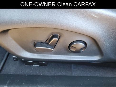 Used 2025 Jeep Compass Limited image 7