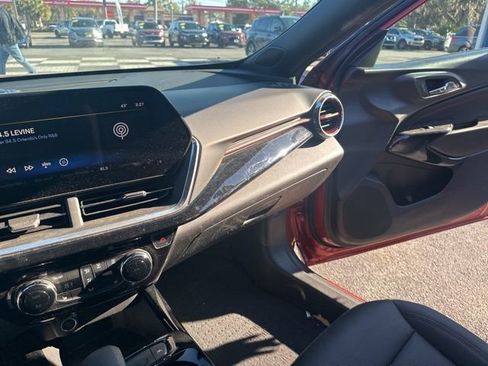 Used 2024 Chevrolet Trax RS w/ Driver Confidence Package image 13